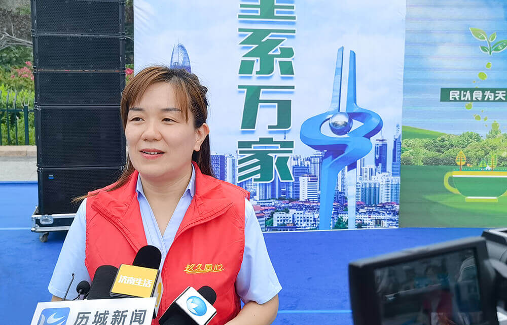 尊龙凯时集团参加市食品安全宣传周主题日活动